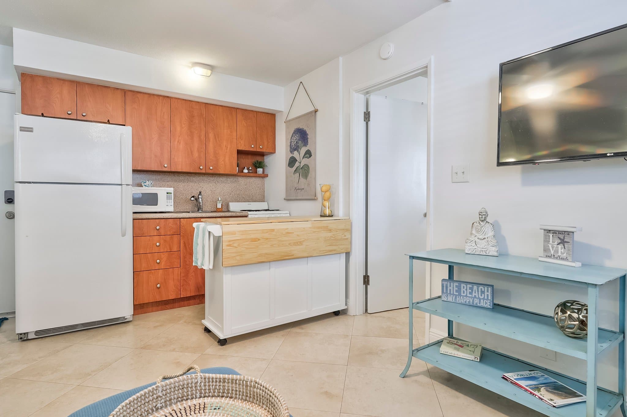 Pompano Beach Condo: 3230 NE 13th St