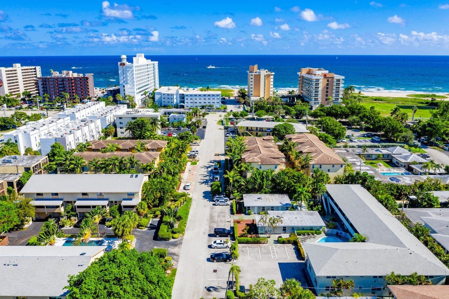 Pompano Beach Condo: 3230 NE 13th St