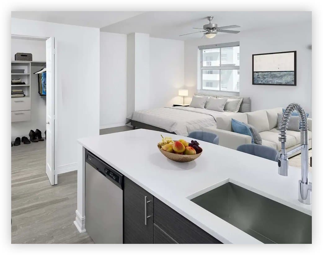 Miami Single Room: 51 SW 11th St