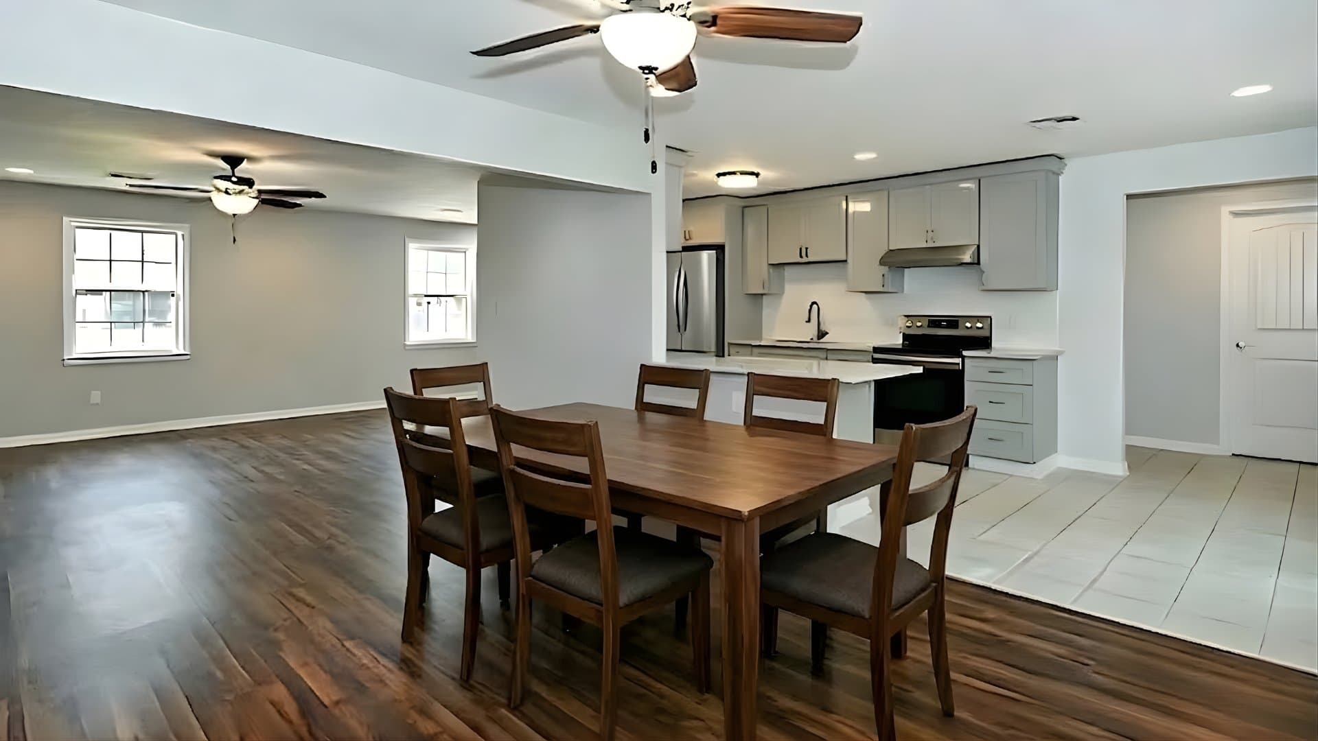 Slidell Single Room: 3834 Cambridge St,