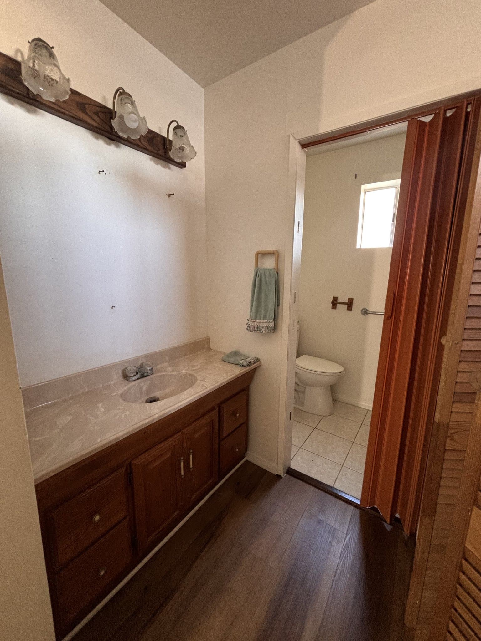 Norwalk Single Room: 15514 Flatbush Ave