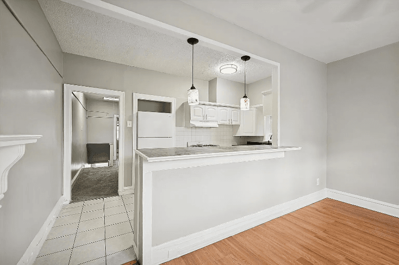 Philadelphia Apartment: 7210 Oxford Ave