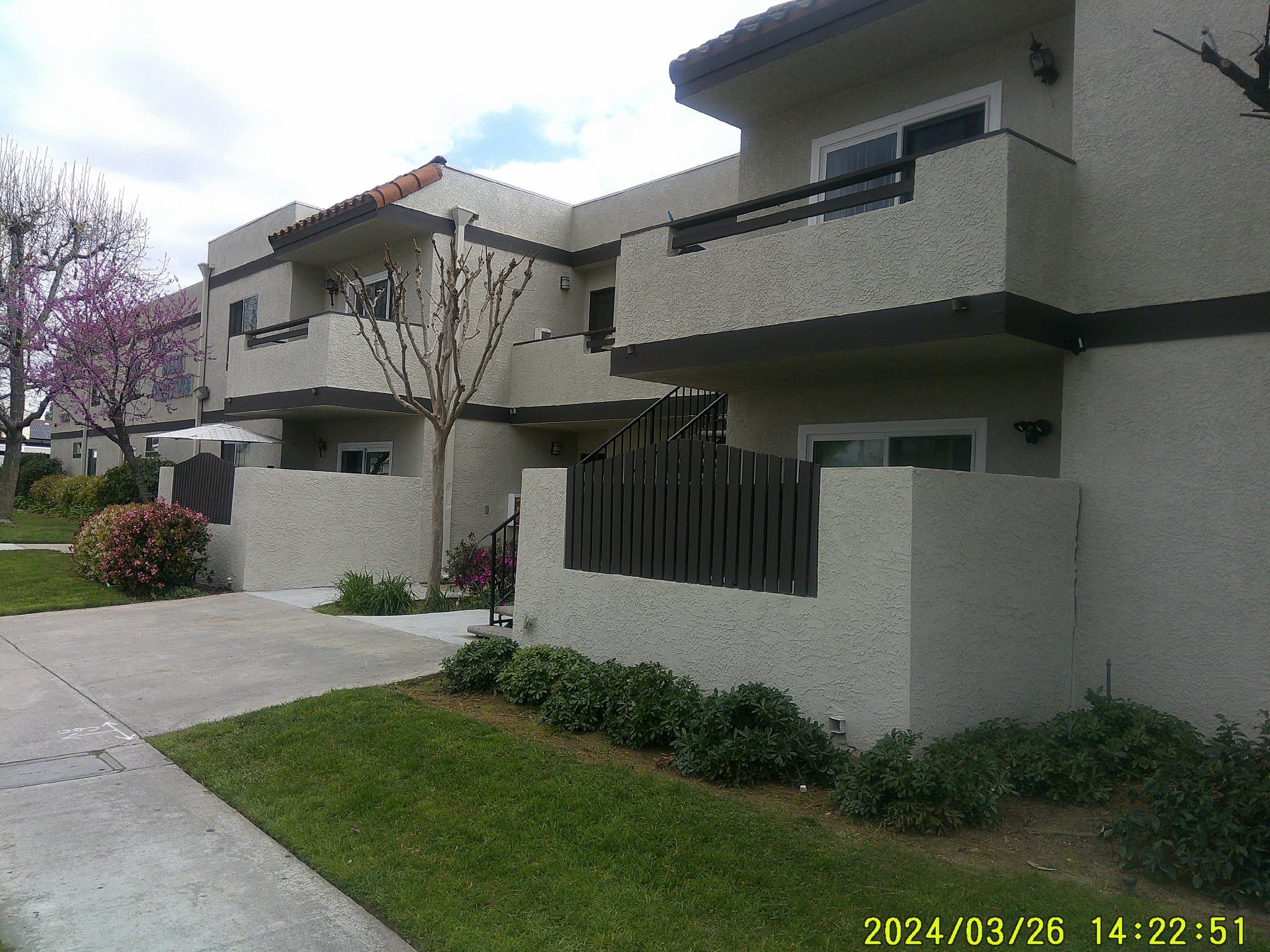 Covina Apartment: 19550 E Cienega Ave