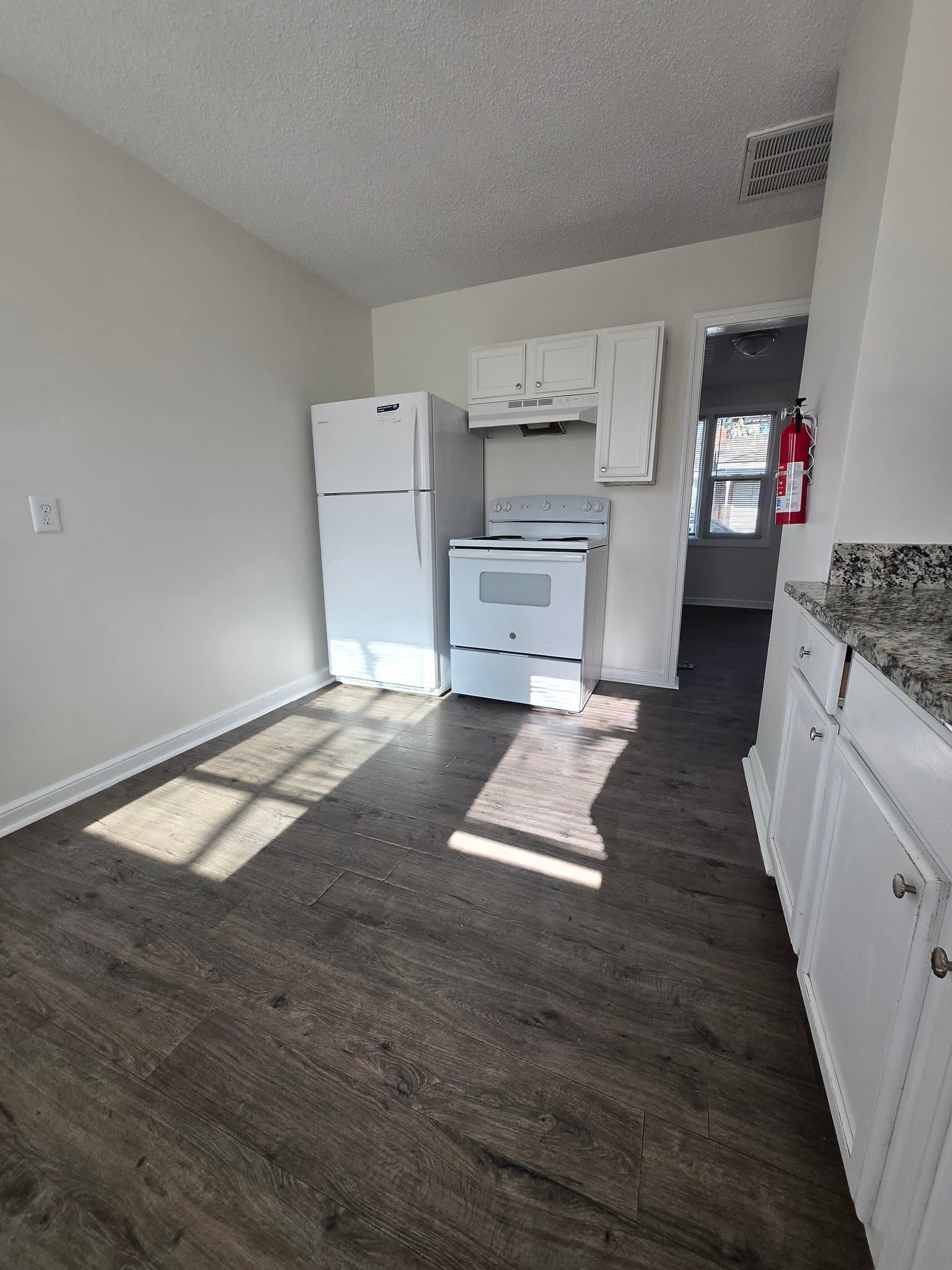 Cayce House: 617 Lexington Ave