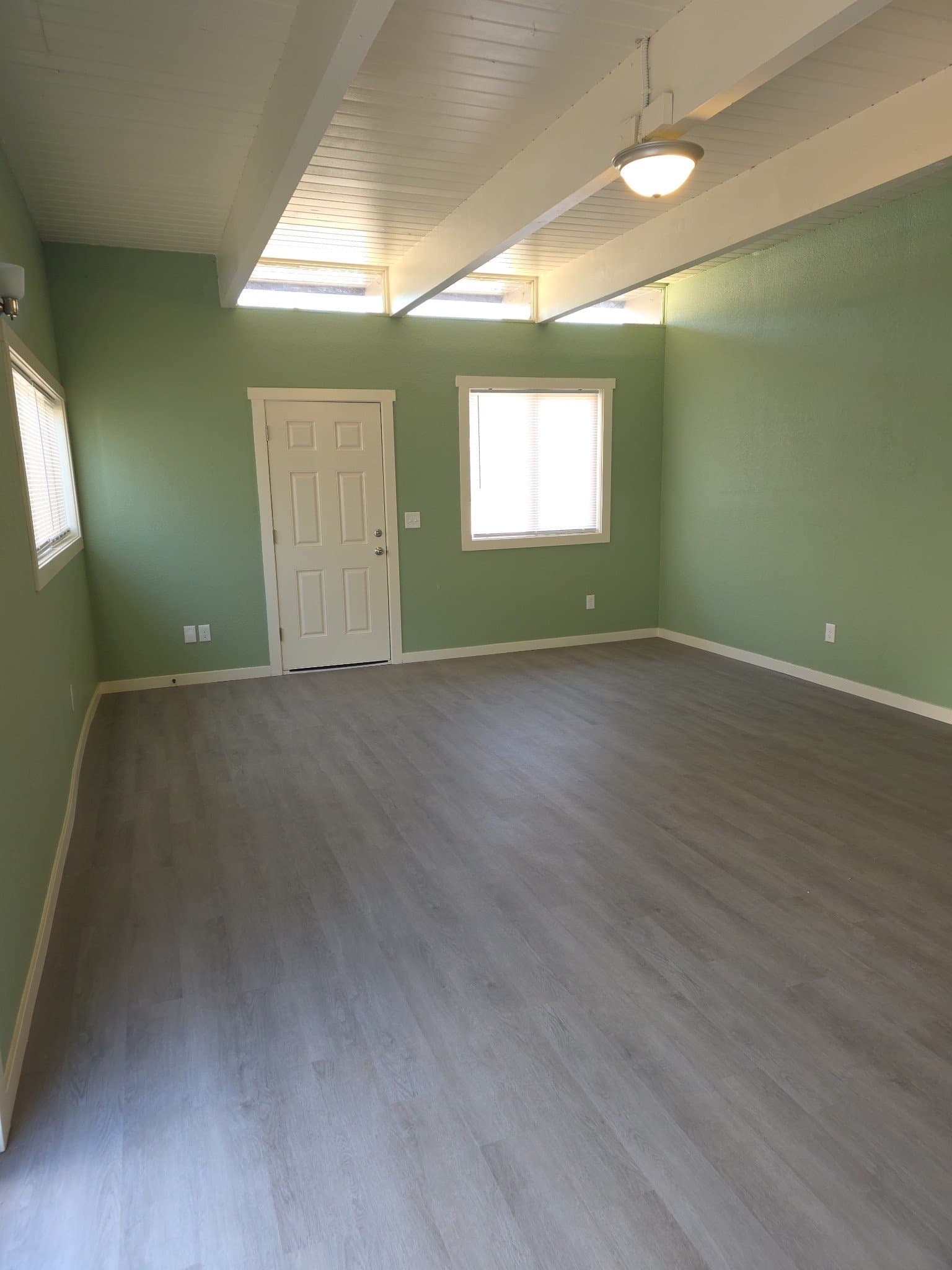 Florence House: 87675 Hwy 101