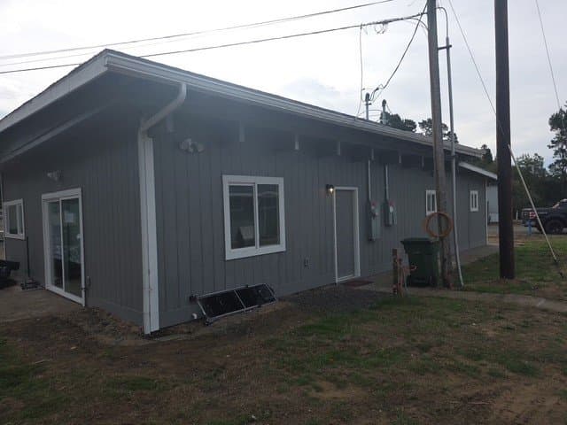 Florence House: 87675 Hwy 101