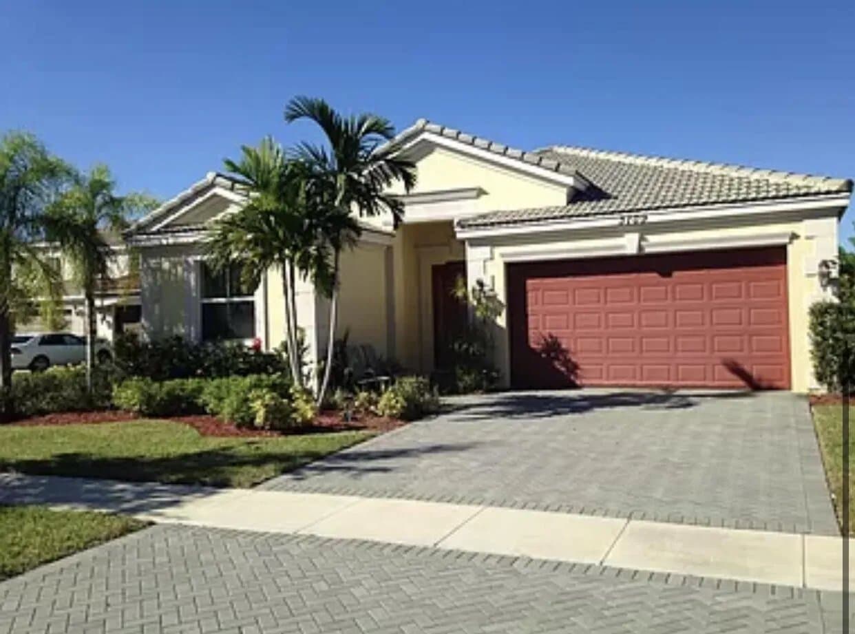 Wellington House: 3109 Payson Way