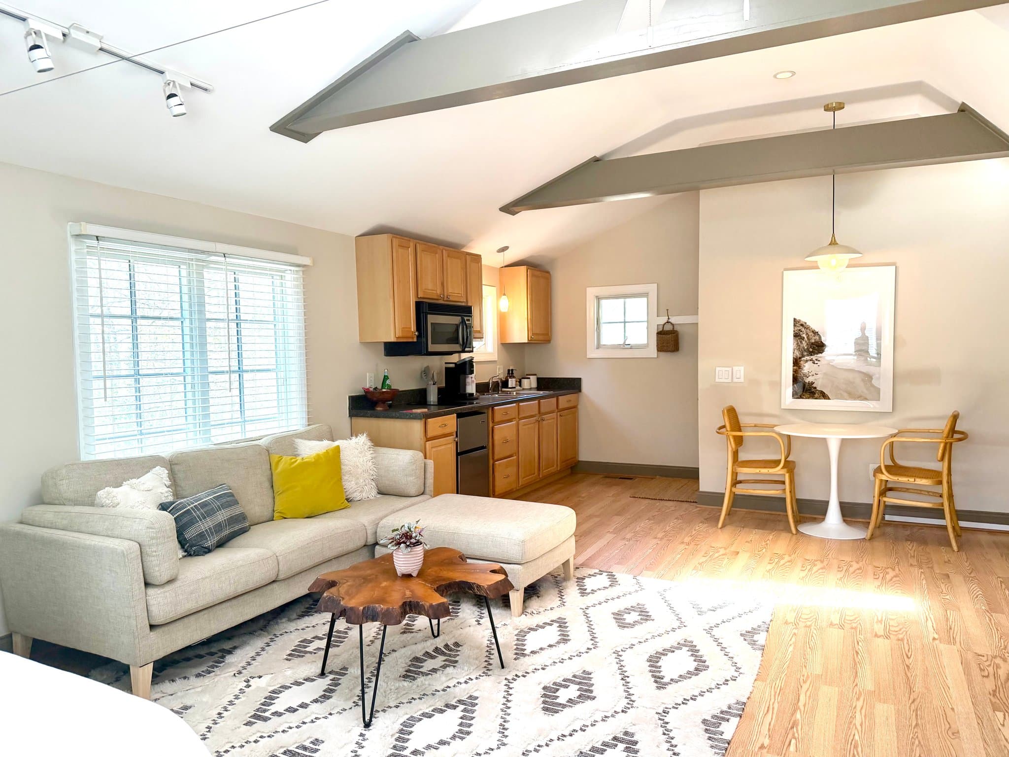 Wilmington House: 6204 Old Military Road