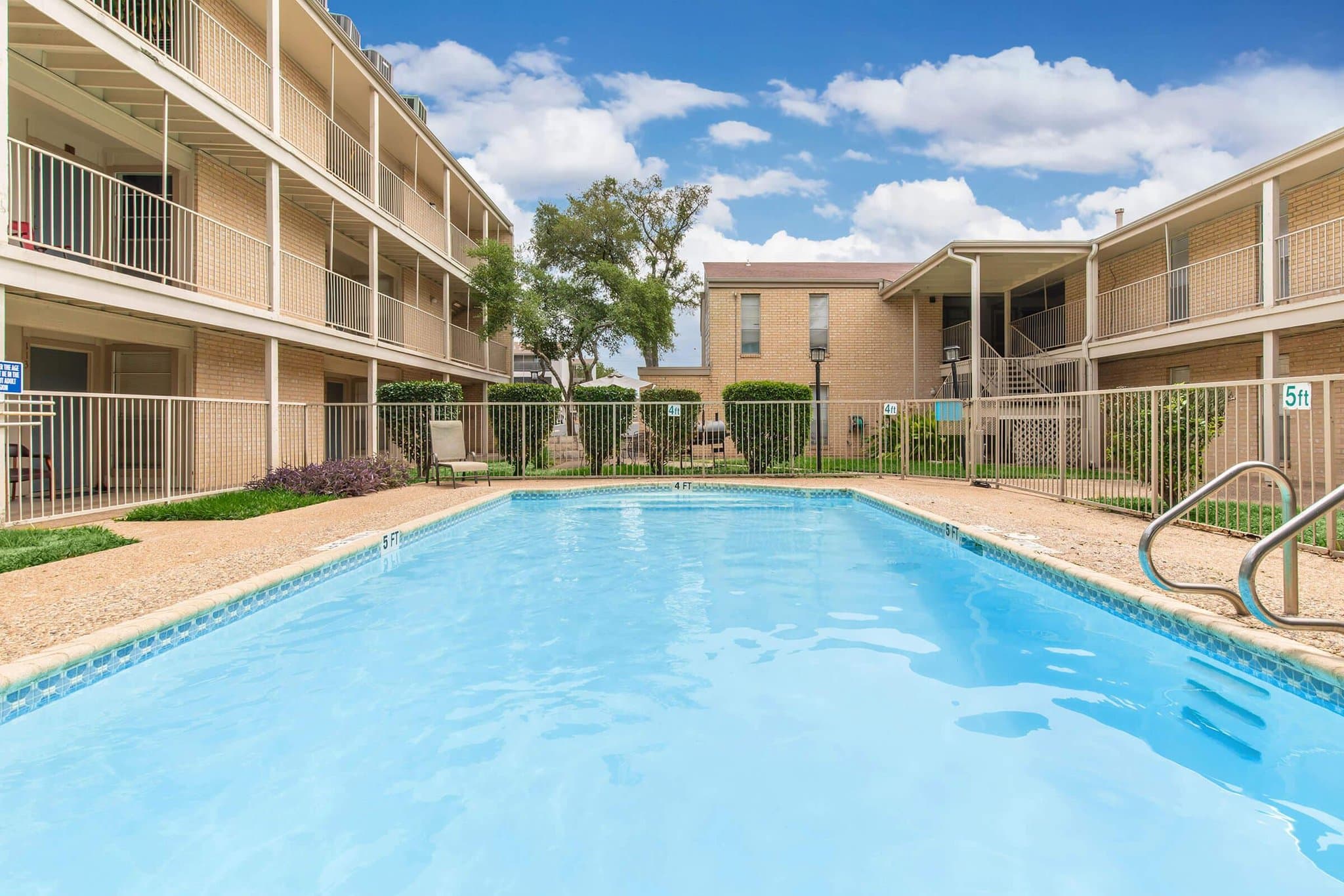 austin Apartment: 6008 N Lamar blvd