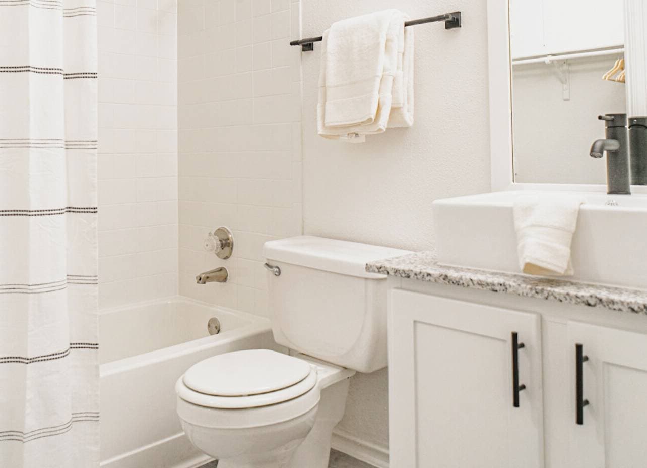 Austin Apartment: 12330 Metric blvd