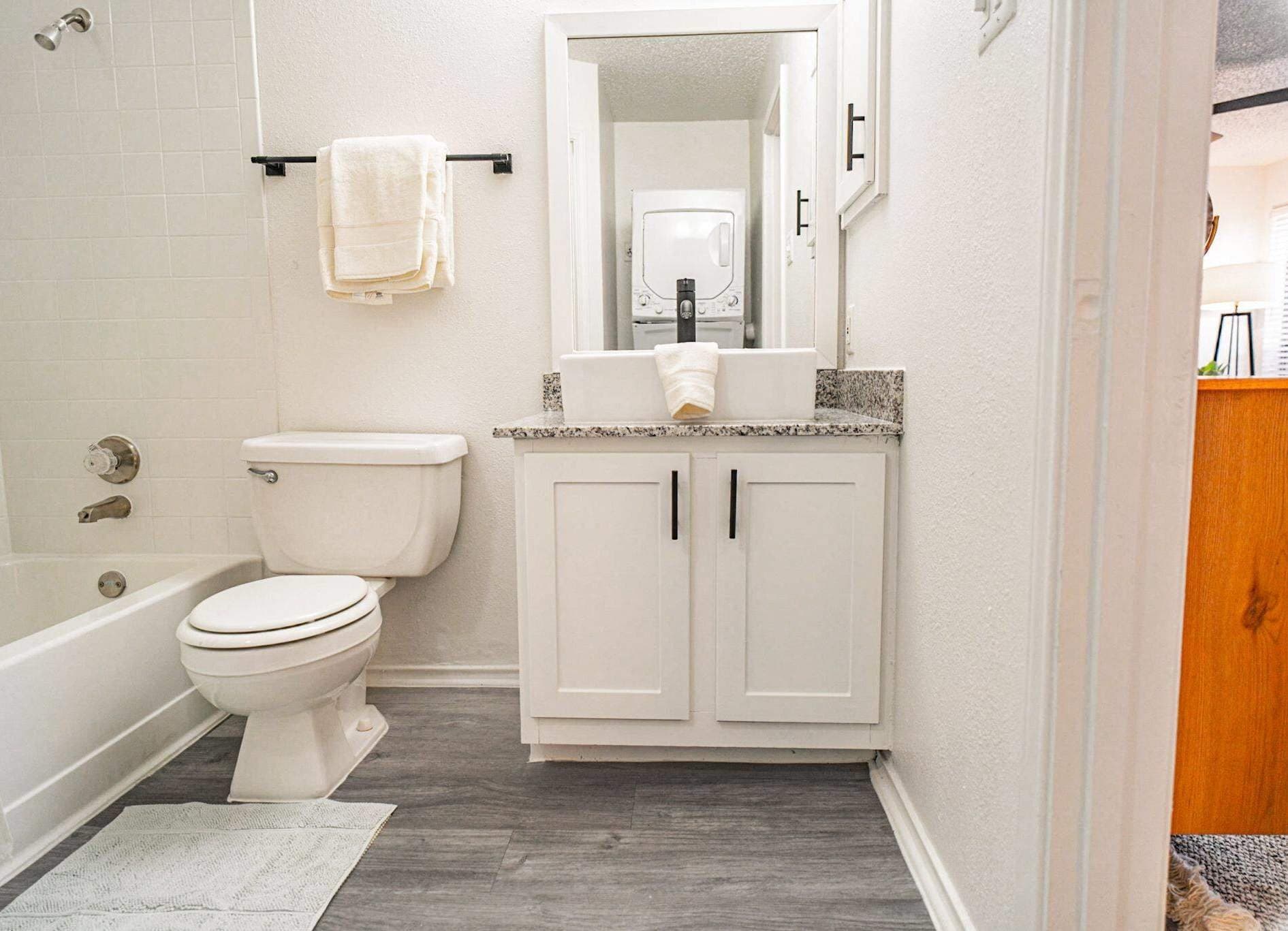 Austin Apartment: 12330 Metric blvd