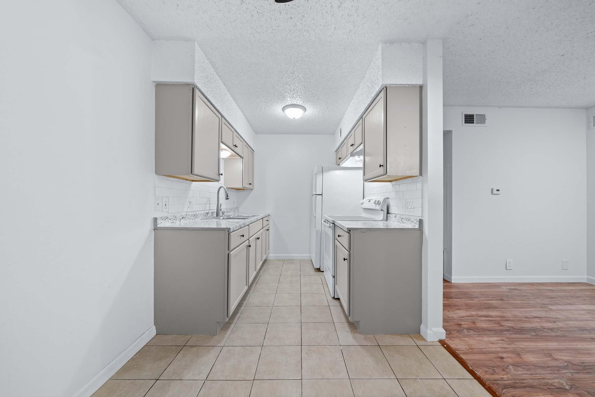 austin Apartment: 9008 Galewood dr