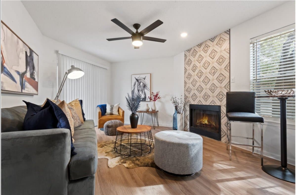 Austin Apartment: 12001 Metric blvd