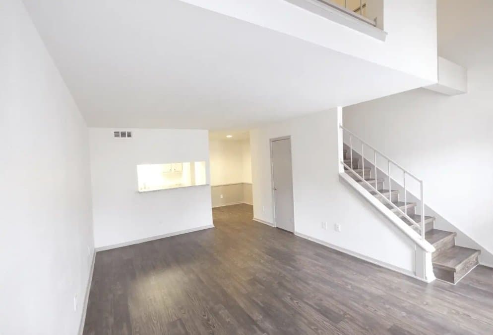 Austin Apartment: 1124 rutland dr