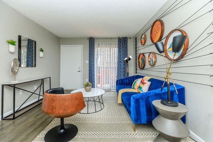 austin Apartment: 8900 north interstate 35