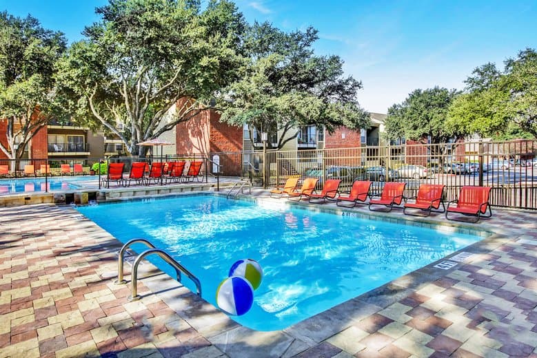 austin Apartment: 1003 Justin ln