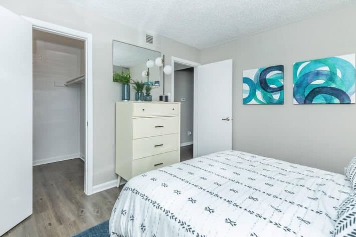 Austin Apartment: 8800 N IH-35