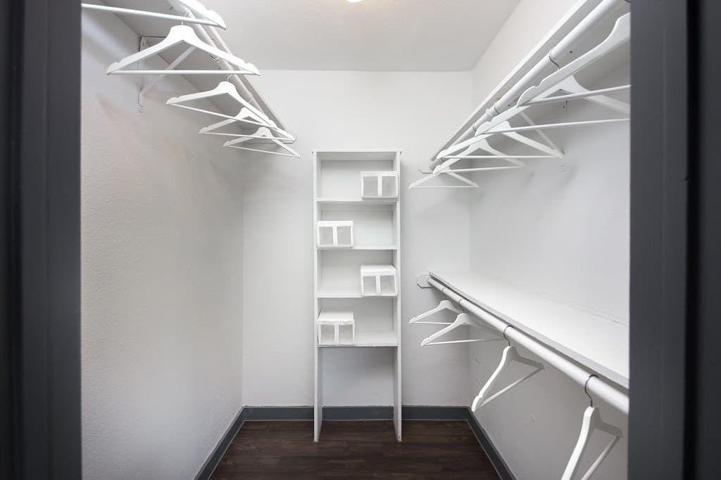 Austin Apartment: 8912 N lamar blvd