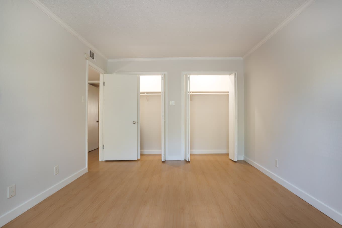 austin Apartment: 2601 penny ln