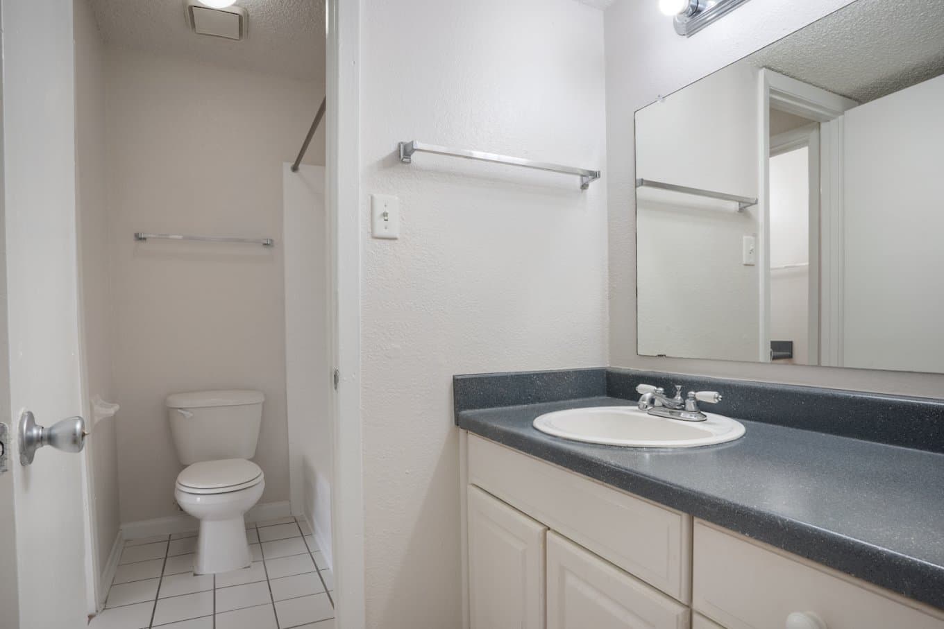 austin Apartment: 2601 penny ln