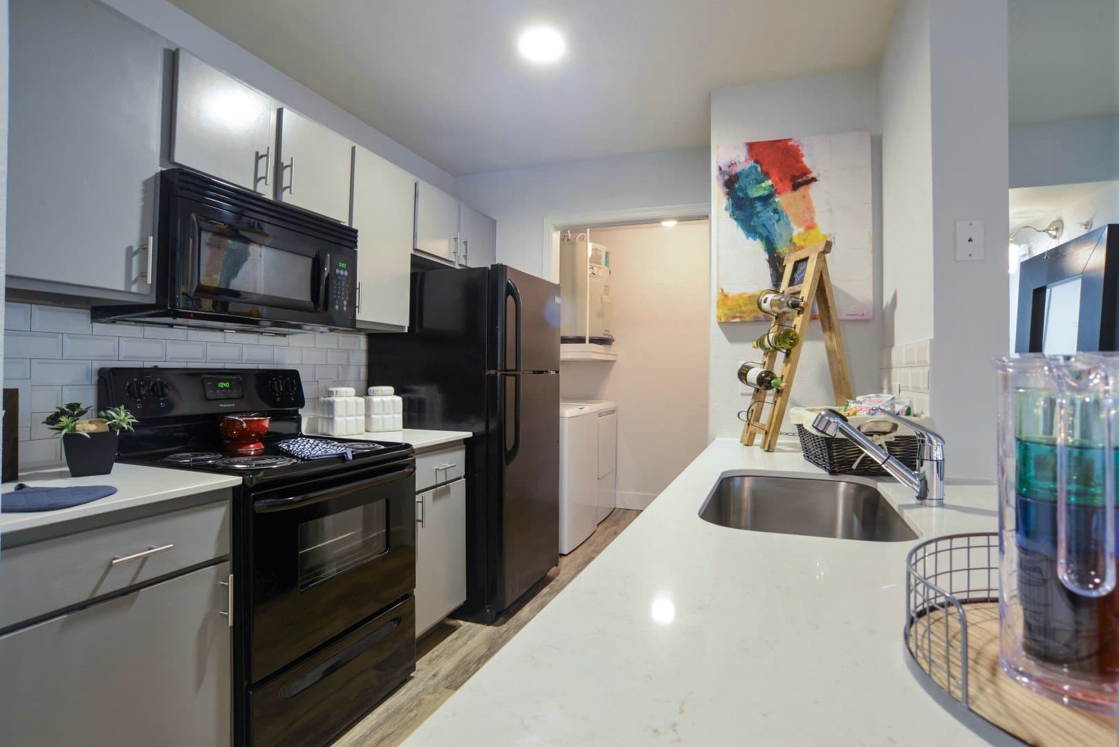 austin Apartment: 11900 hobby horse ct
