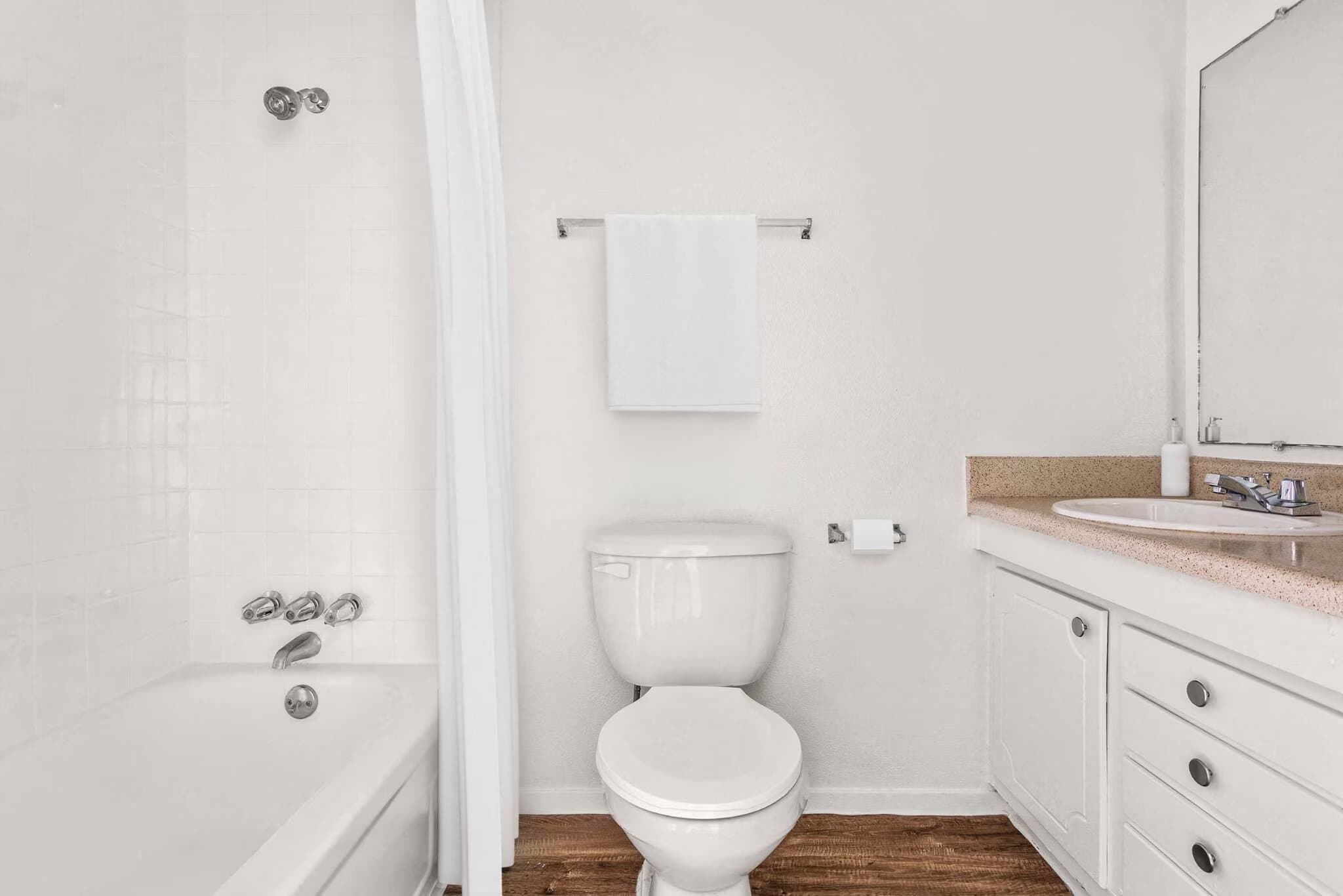 austin Apartment: 7581 Chevy Chase dr