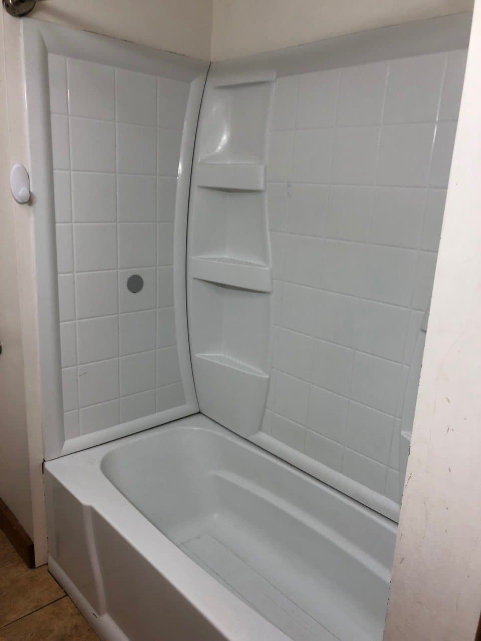 Sebago Apartment: 686 Sebago Rd