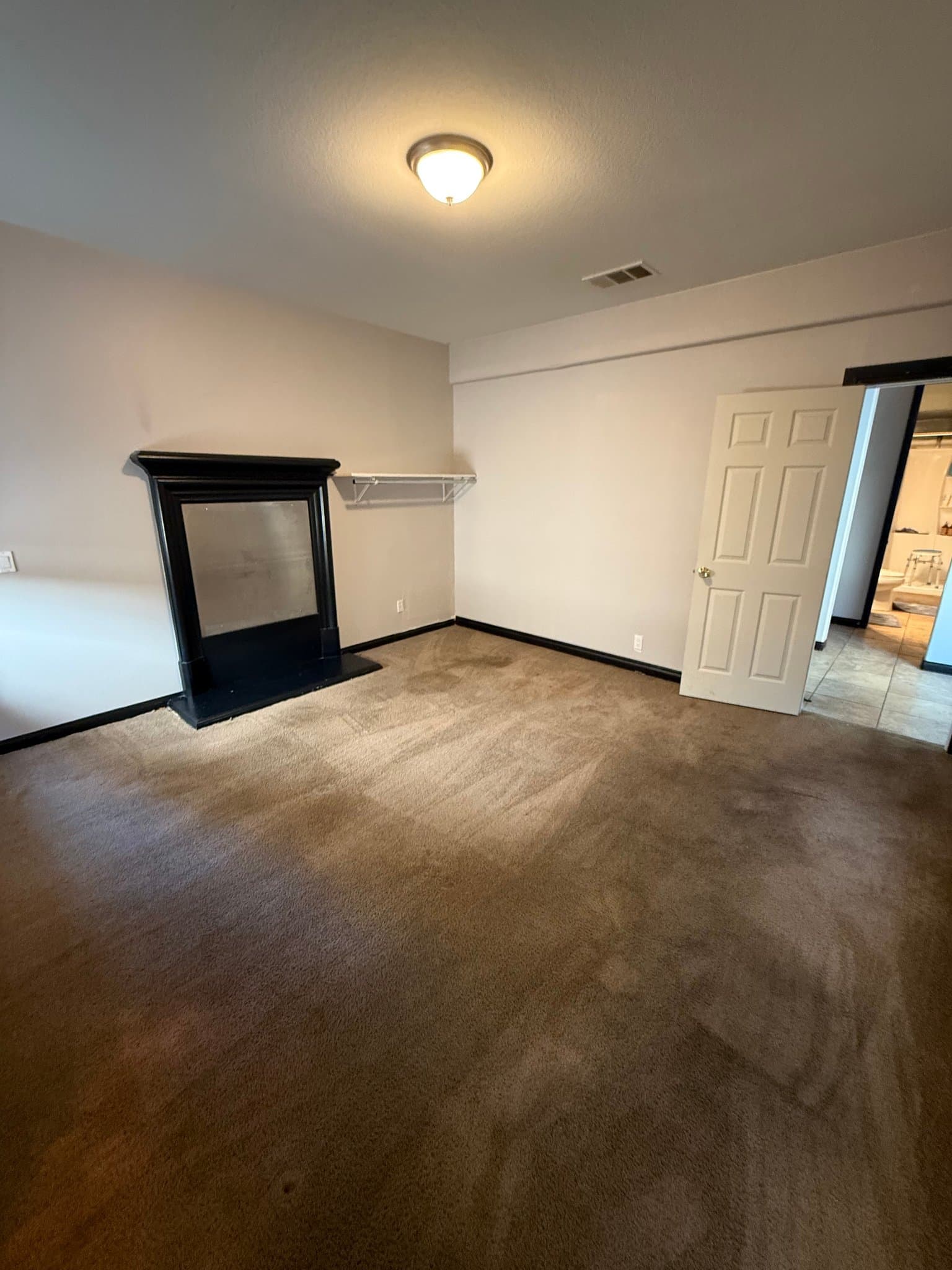 jurupa valley Single Room: 11958 sunstone ct