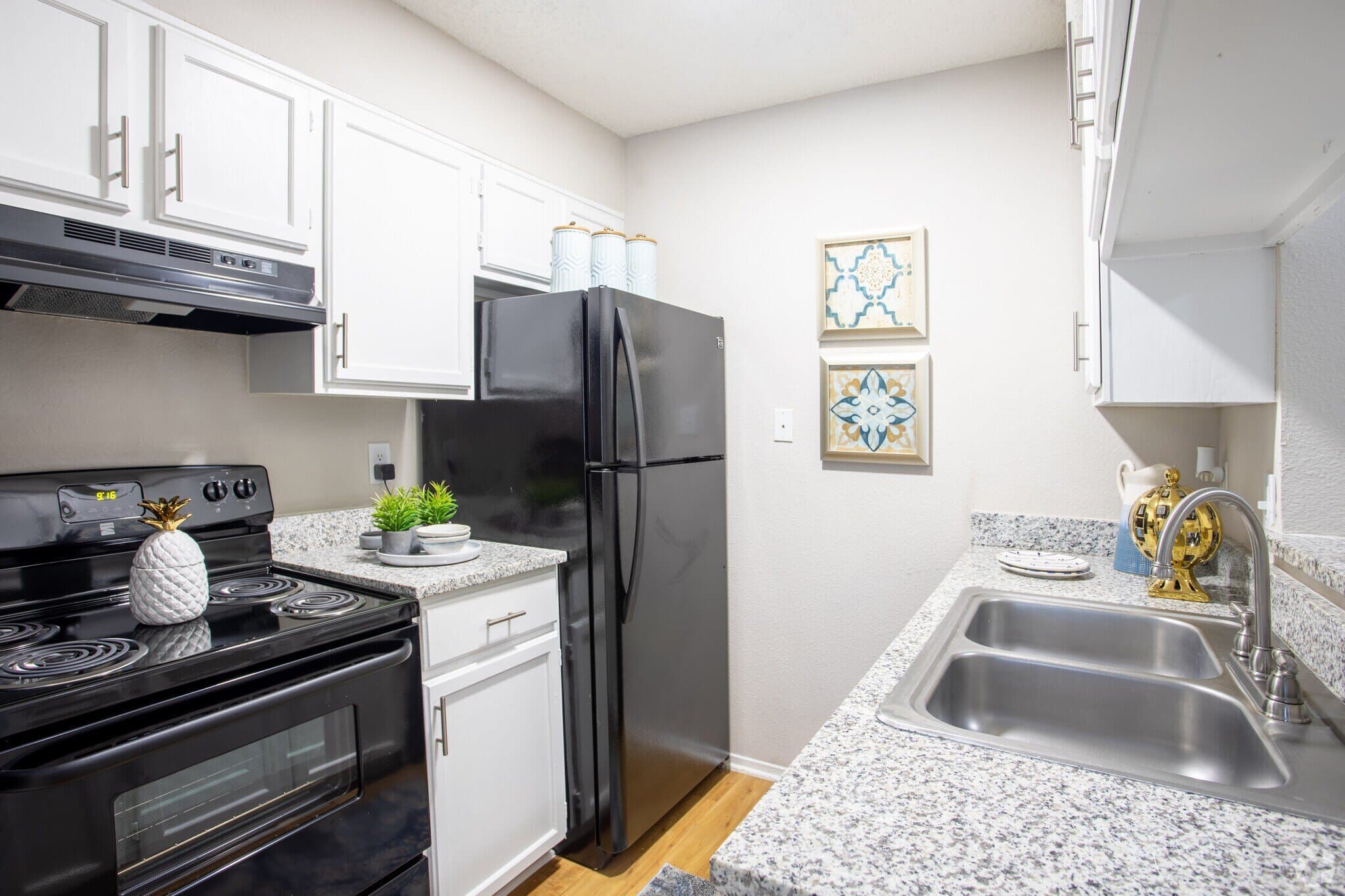 austin Apartment: 8926 n lamar blvd