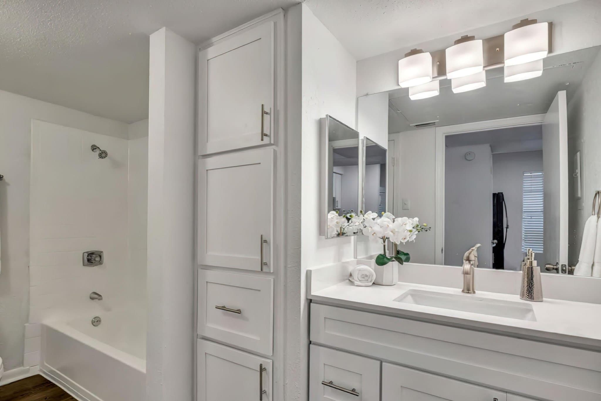austin Apartment: 1735 Rutland dr