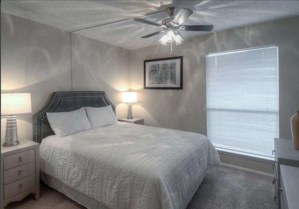 austin Apartment: 8524 Burnet rd