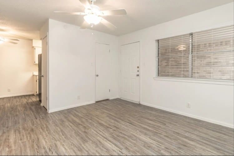 austin Apartment: 8605 Shoal Creek Blvd