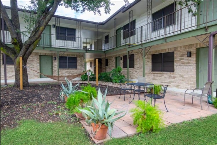 austin Apartment: 8605 Shoal Creek Blvd