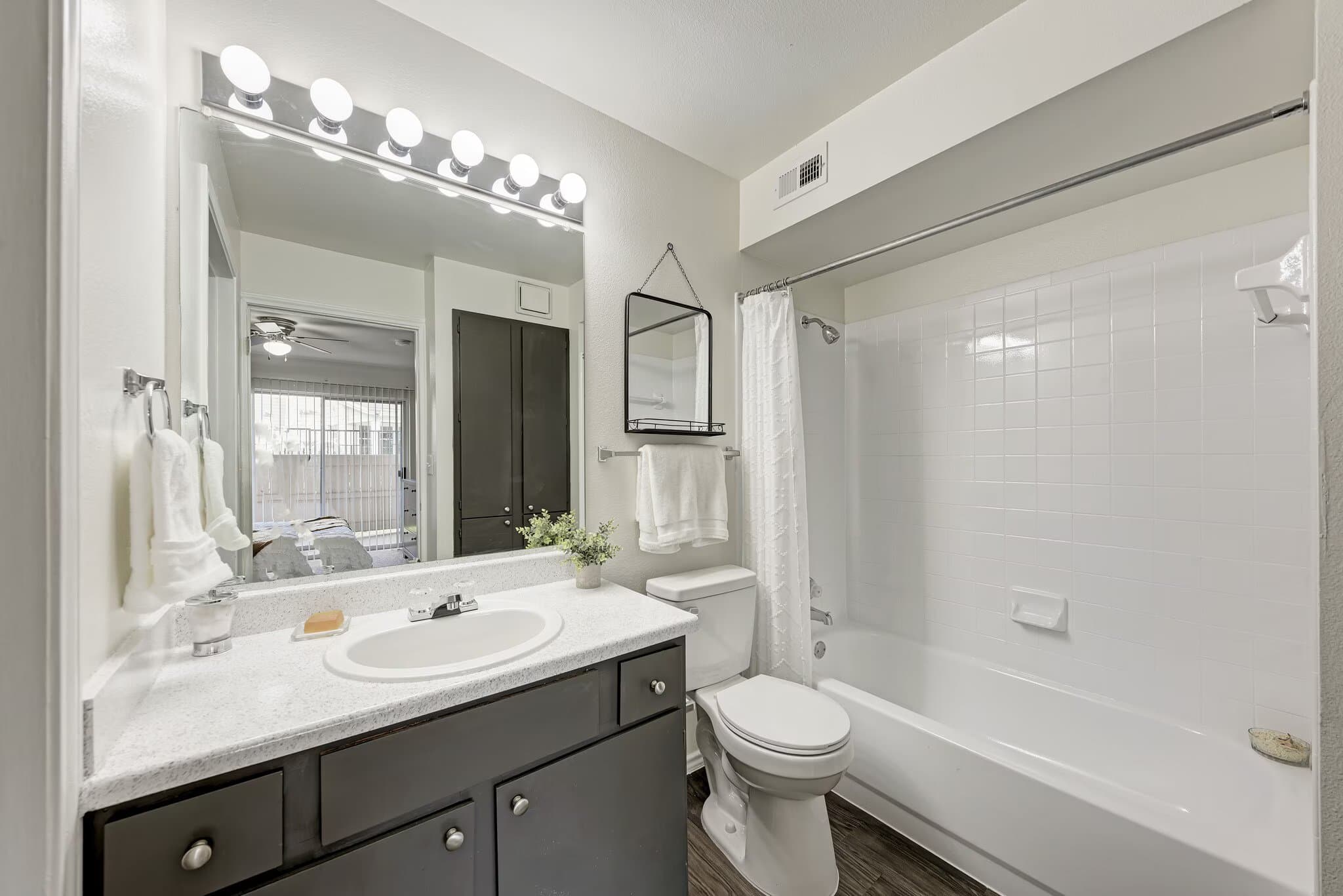 austin Apartment: 605 Masterson Pass