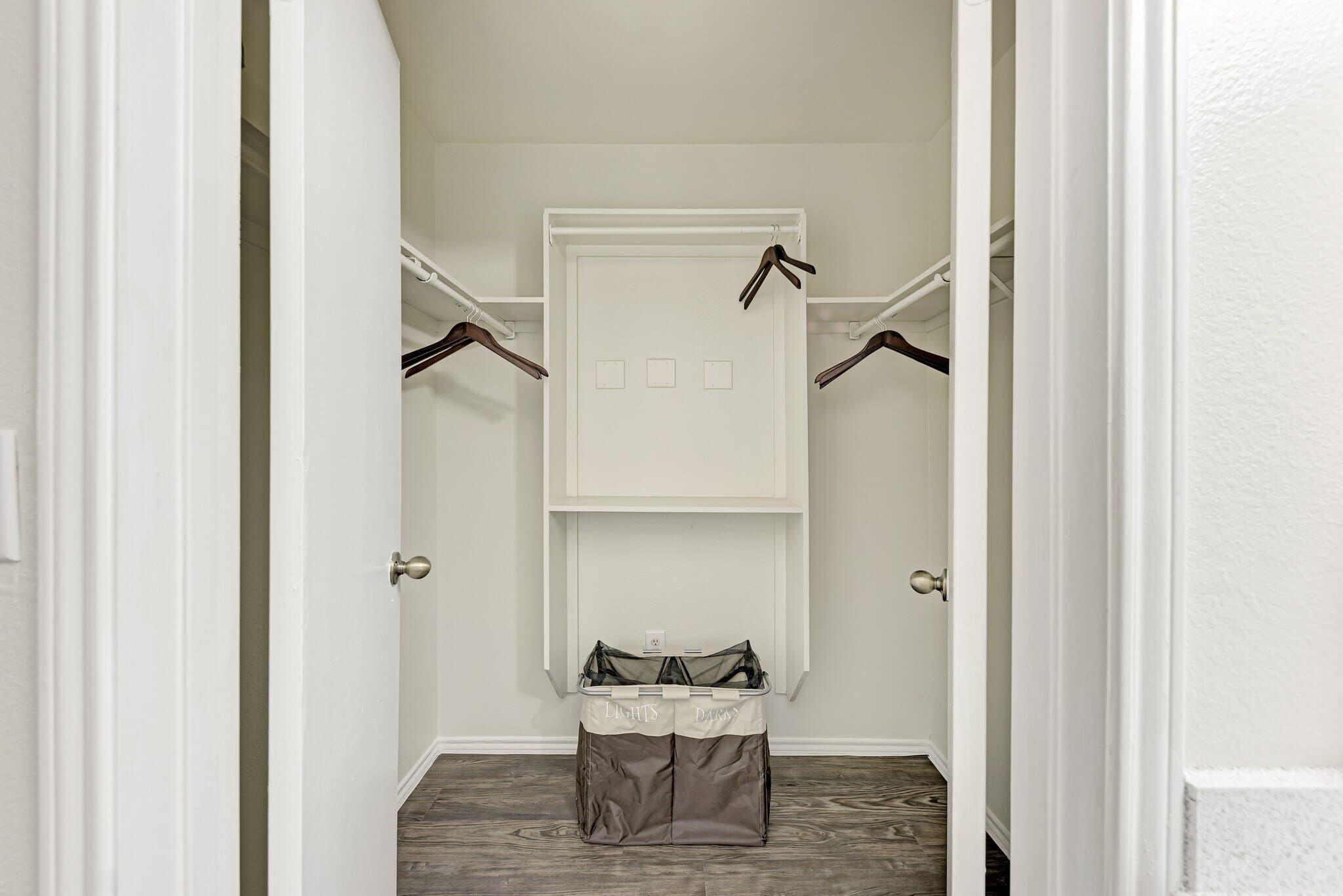 austin Apartment: 605 Masterson Pass