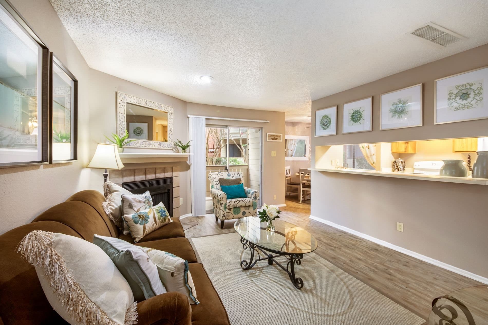 austin Apartment: 701 w longspur blvd