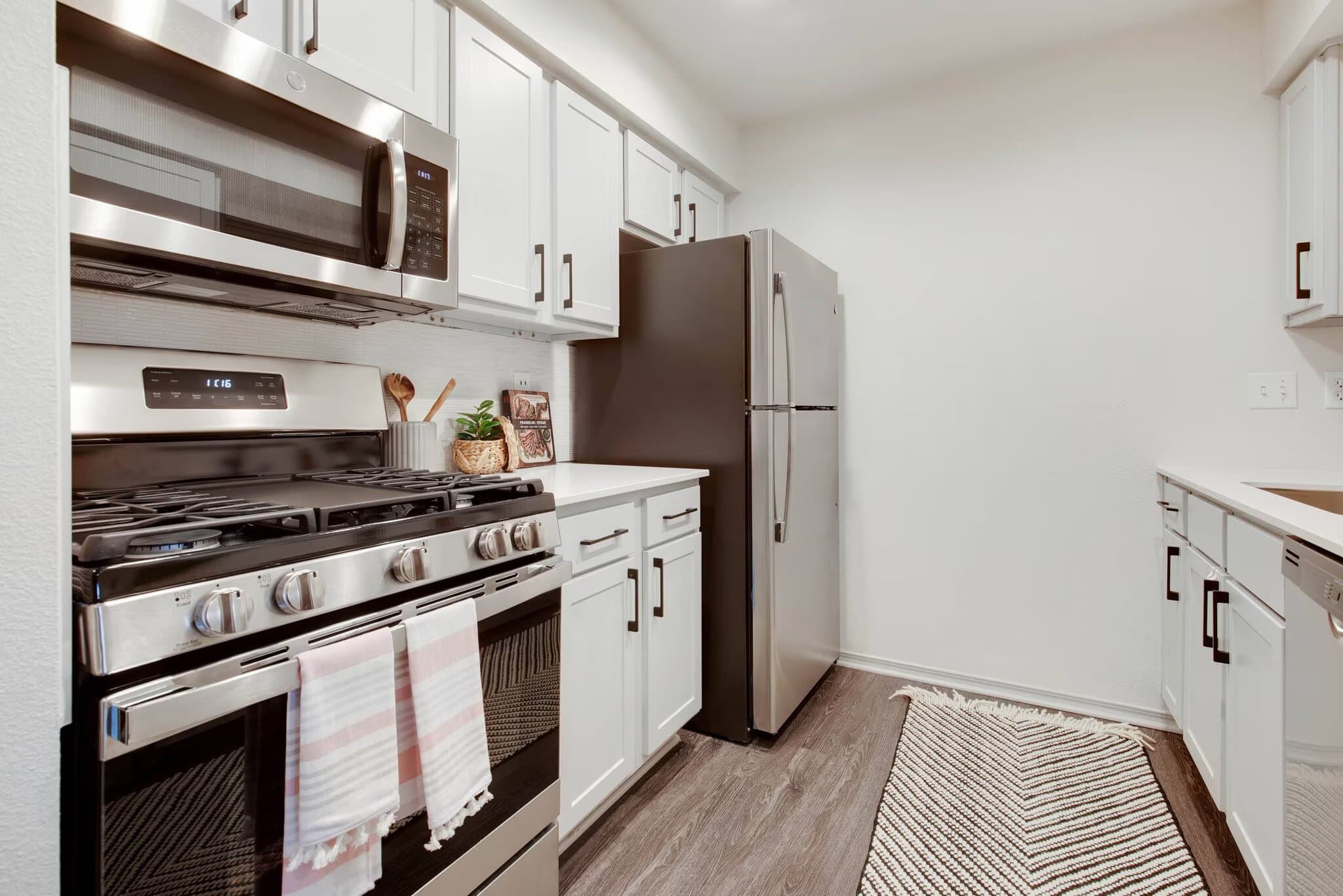 austin Apartment: 3201 century park blvd