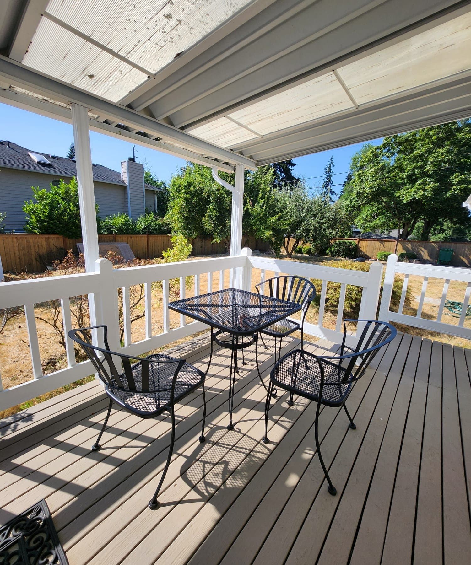 Shoreline Single Room: 19925 Wallingford Ave N