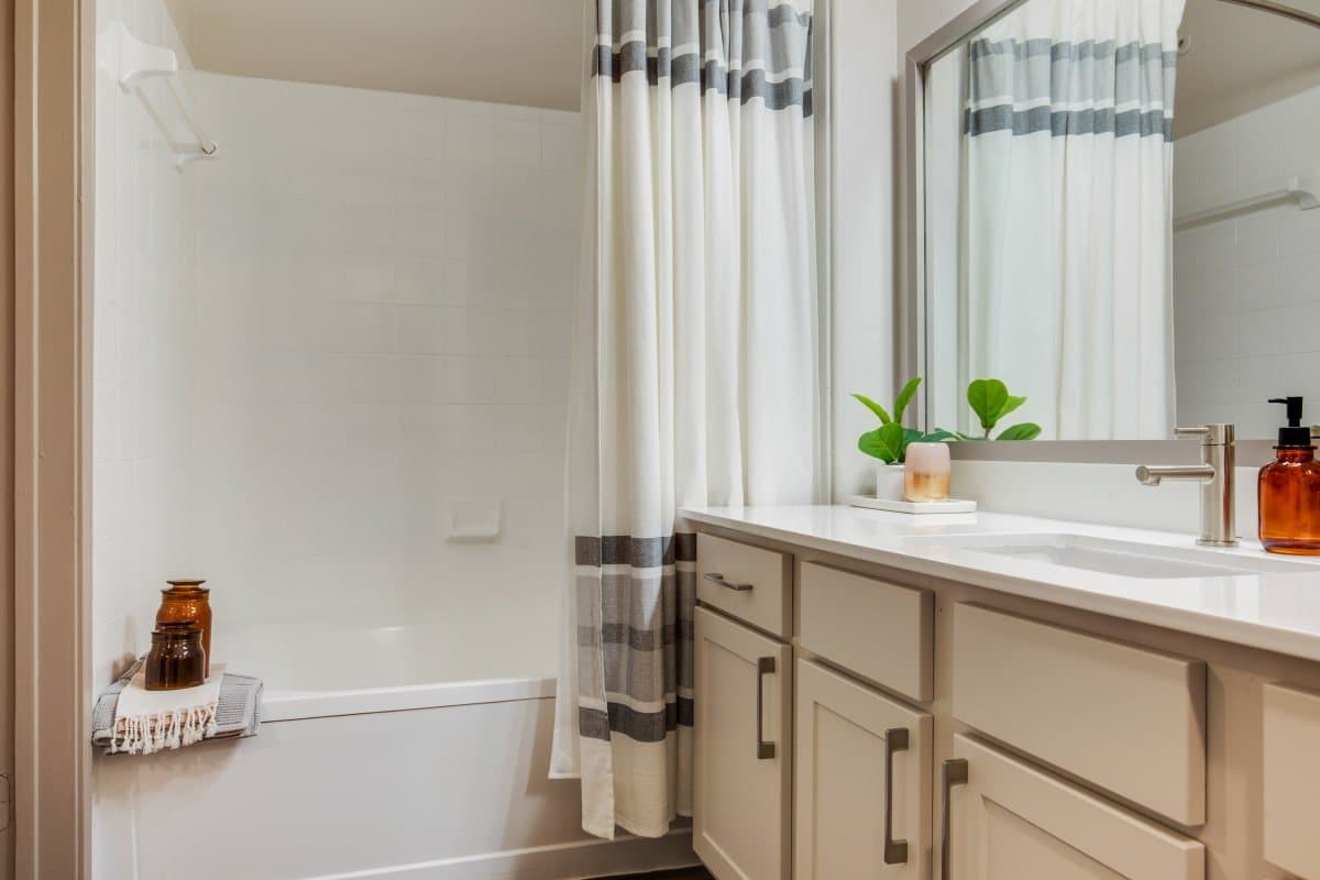 austin Apartment: 13401 Metric Blvd