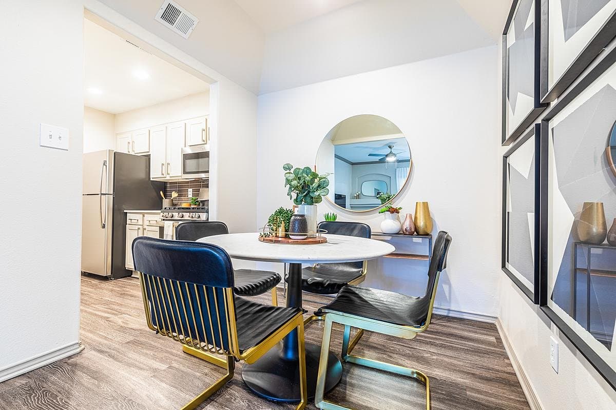 austin Apartment: 13401 Metric Blvd