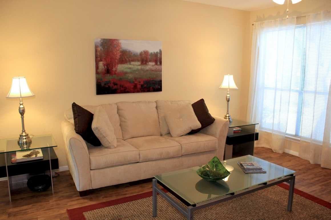 austin Apartment: 2000 Cedar Bend Dr