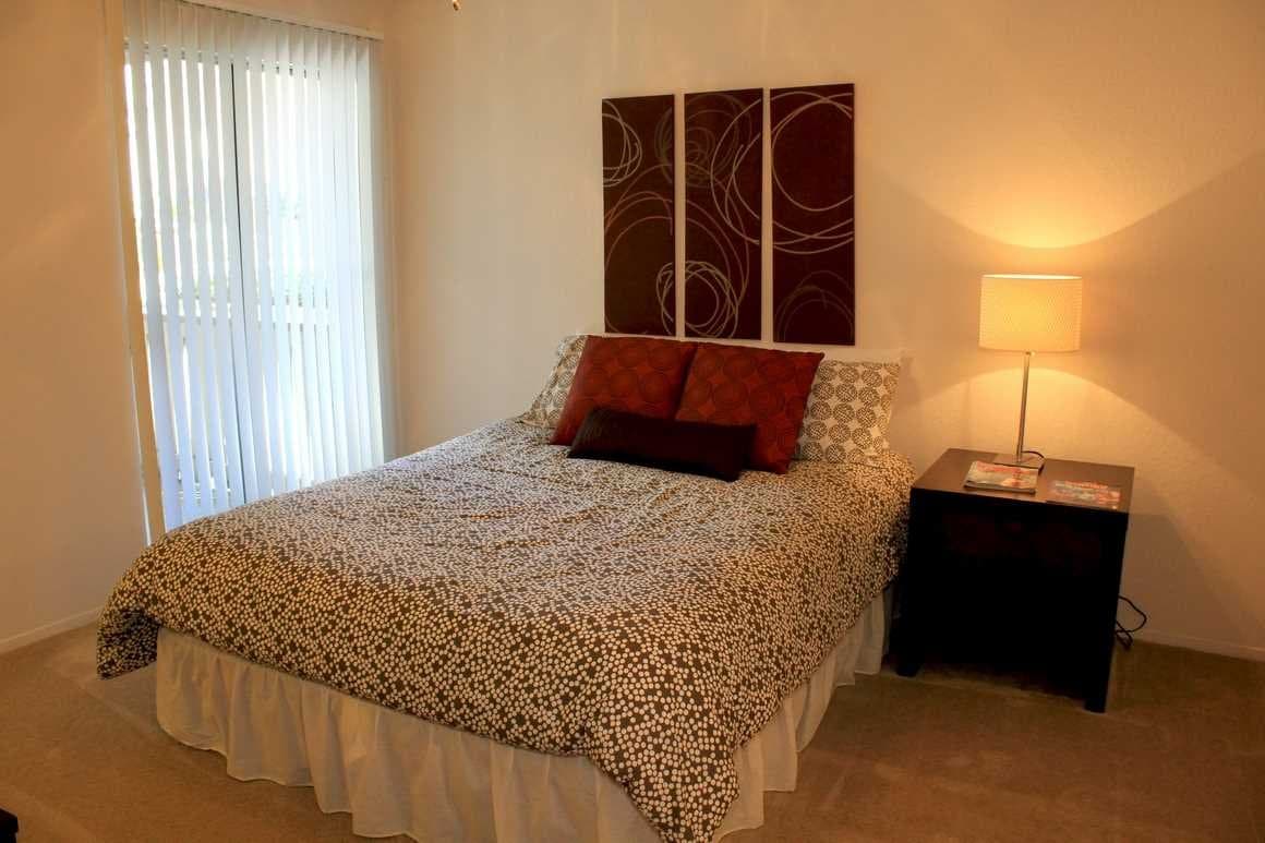 austin Apartment: 2000 Cedar Bend Dr