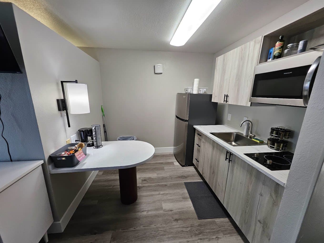 austin Apartment: 2700 gracy farms ln