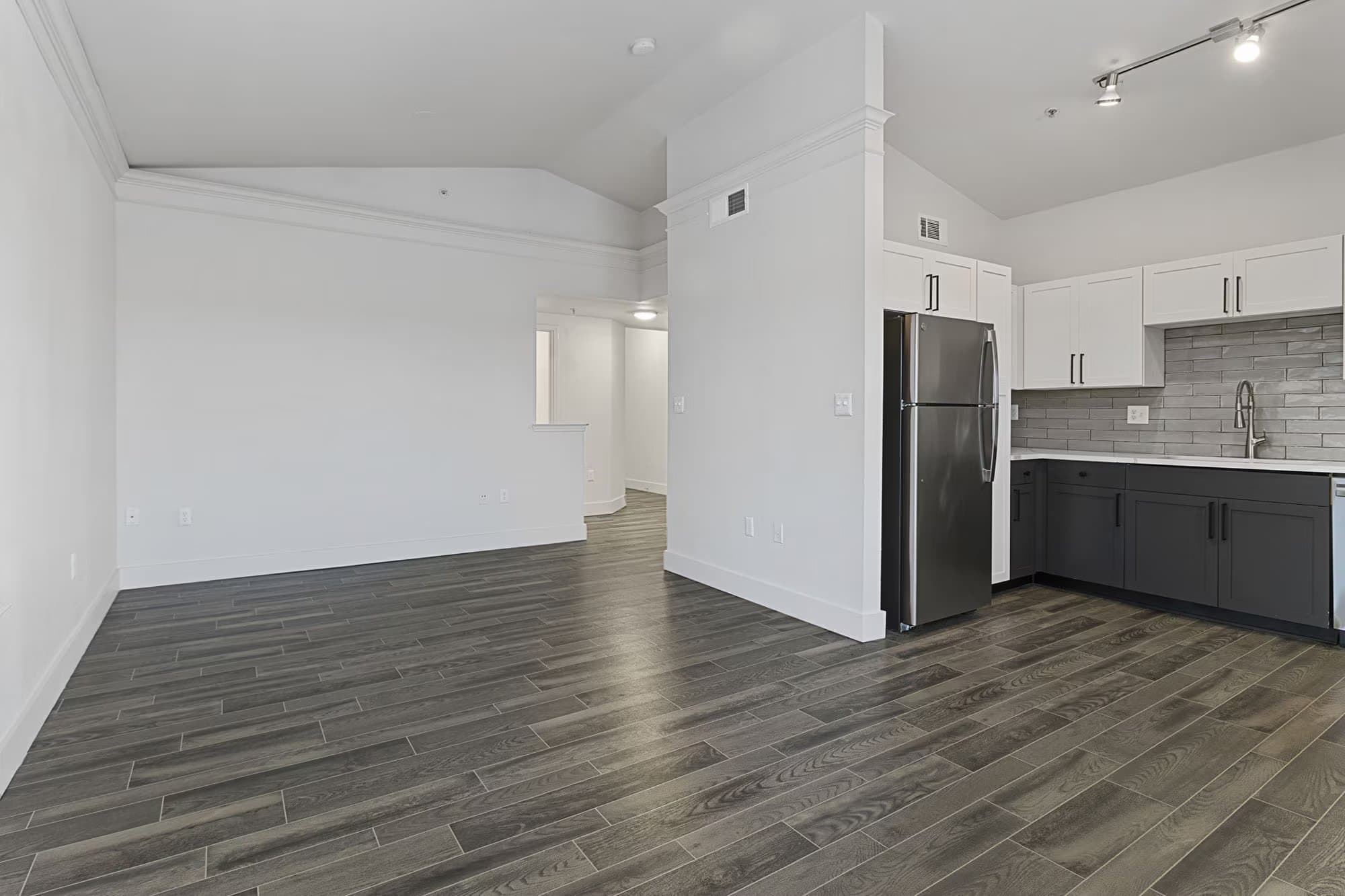austin Apartment: 2601 Scofield Ridge pkwy