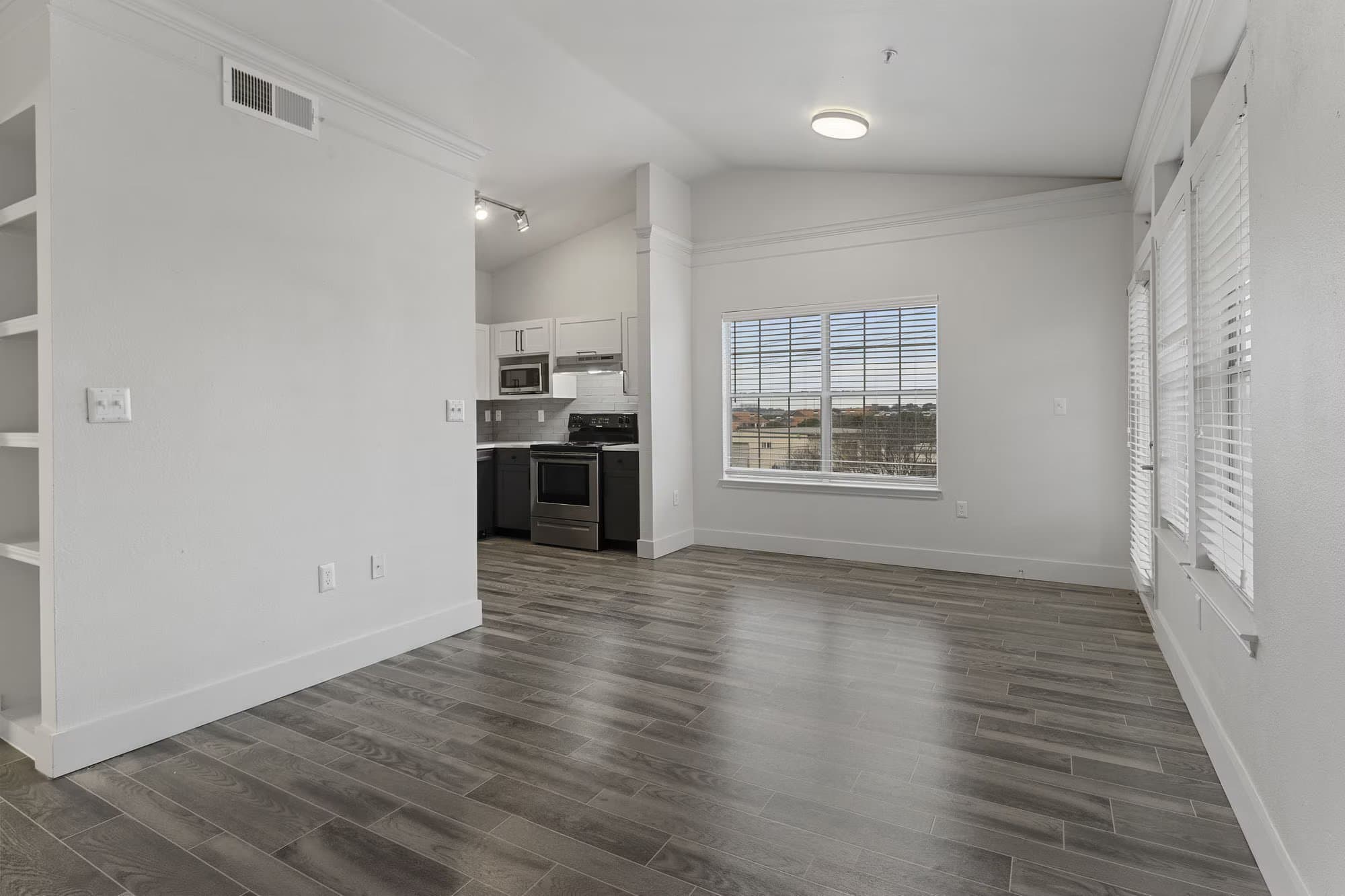 austin Apartment: 2601 Scofield Ridge pkwy