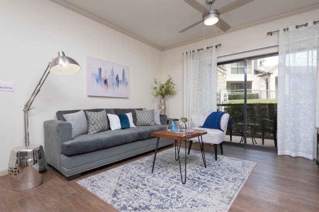 austin Apartment: 12430 Metric blvd