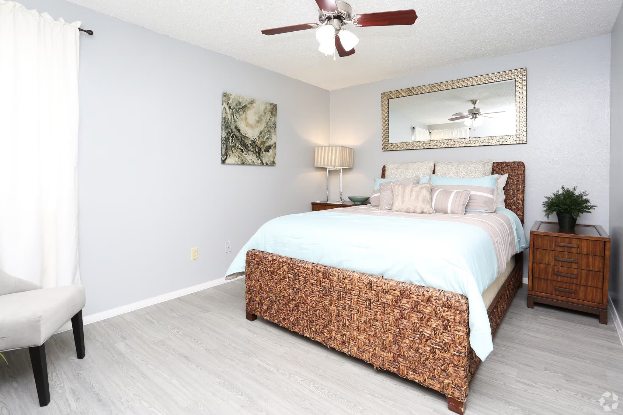 austin Apartment: 10000 N lamar blvd