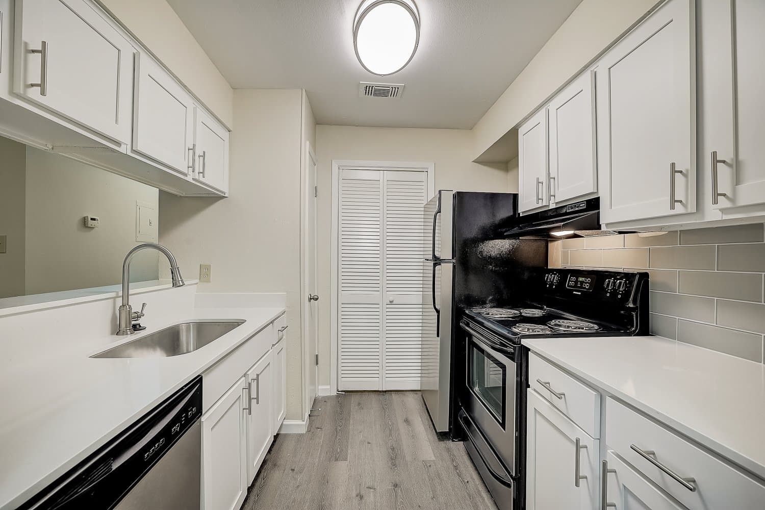 austin Apartment: 8615 rockwood ln