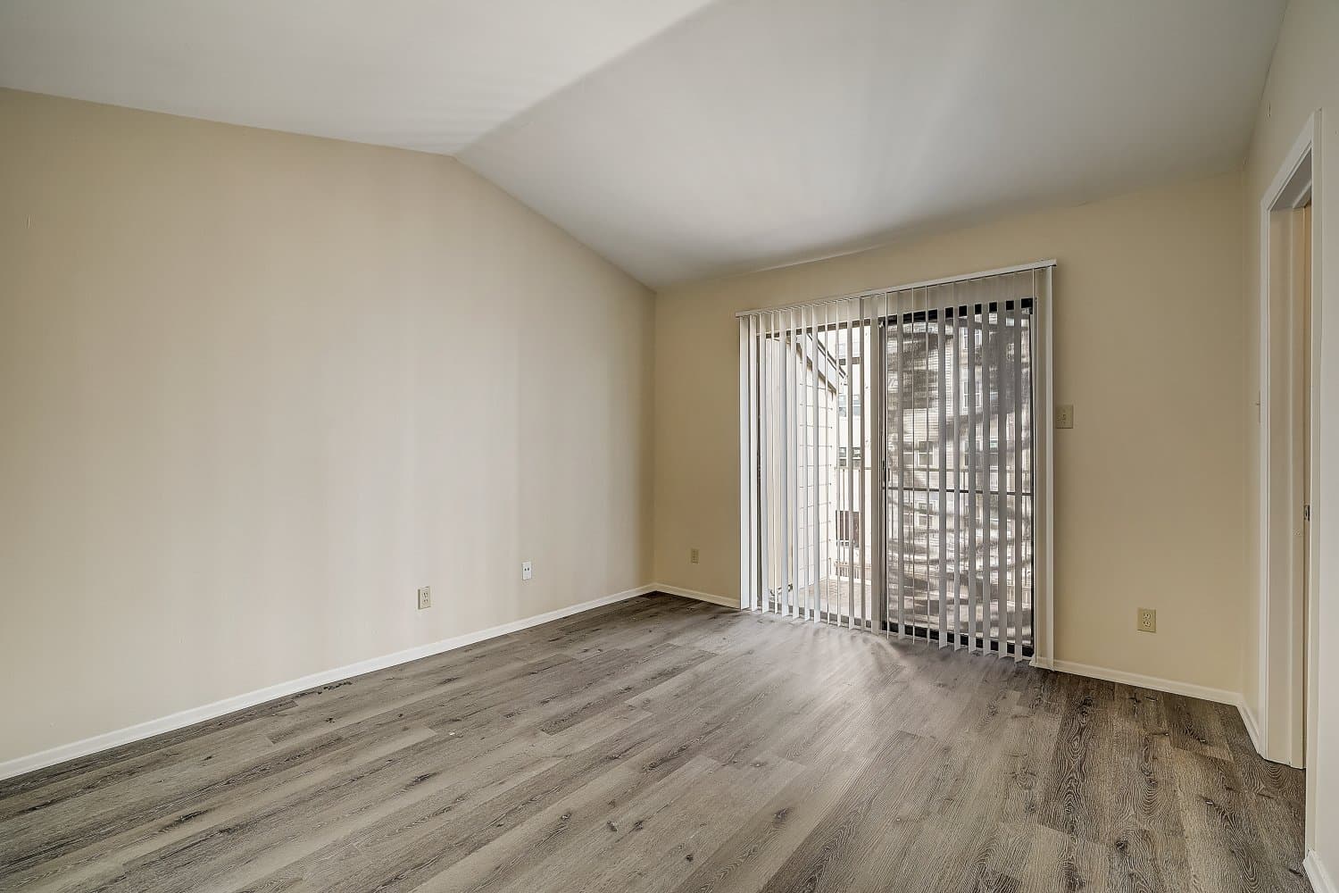 austin Apartment: 8615 rockwood ln