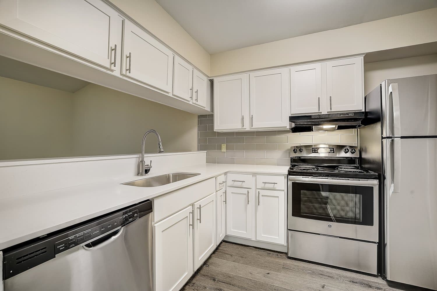 austin Apartment: 8615 rockwood ln